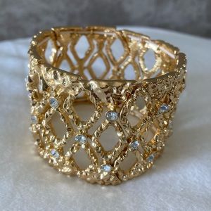 Lilly Pulitzer Mosaic Stretch Bracelet. Rhinestone & Gold Metallic